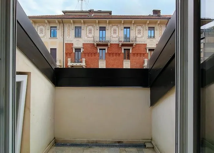 Mansarda Bernini Apartment Turin